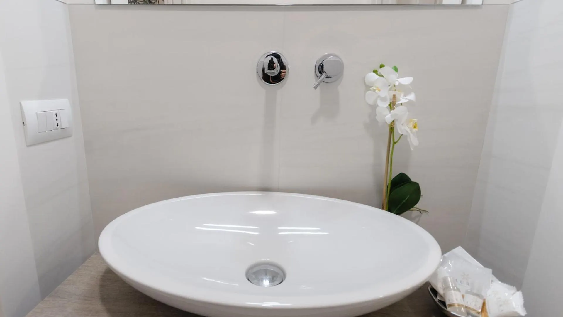 Apartament Mini Loft Linate Airport And Blu Metro Mediolan