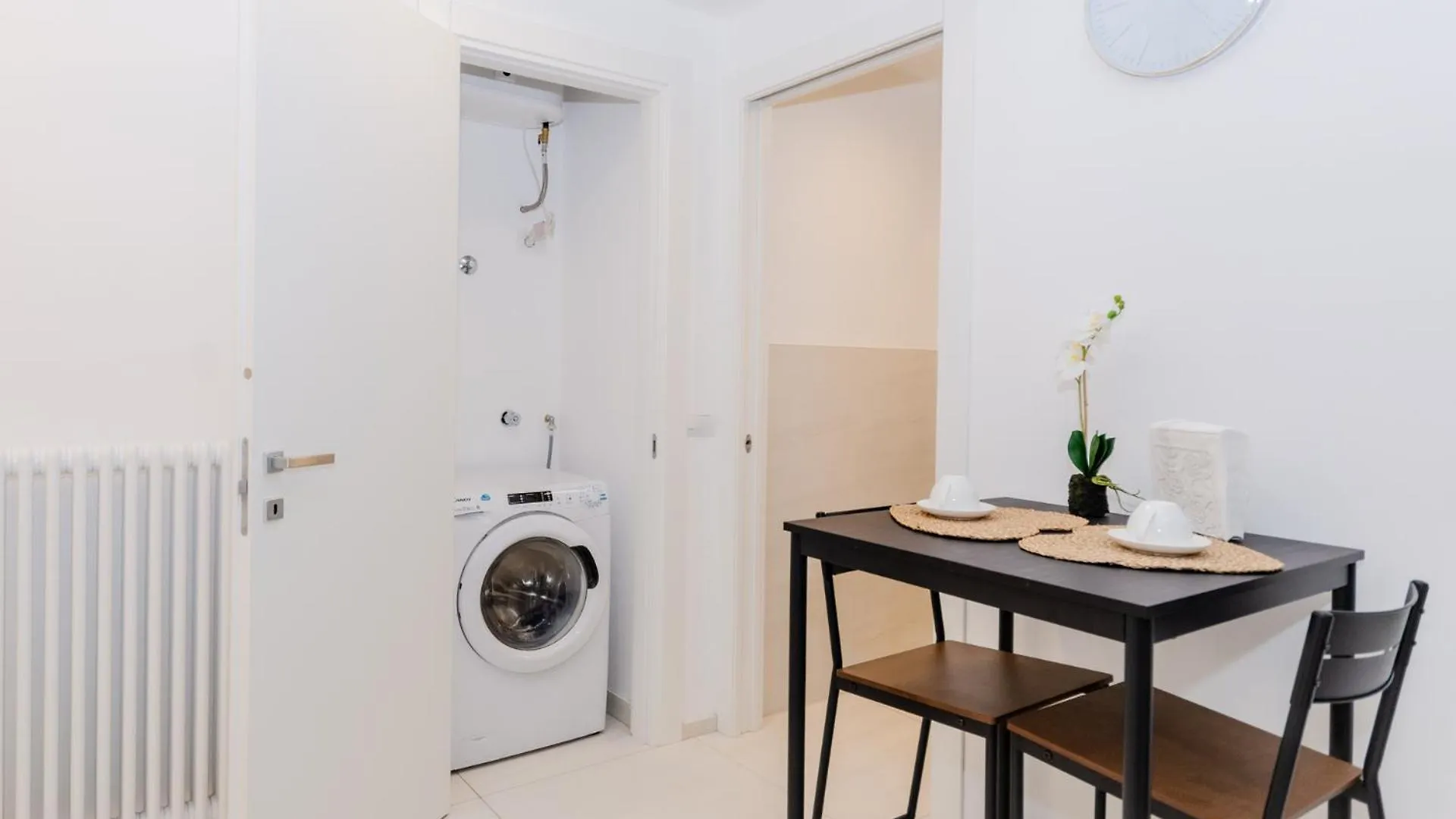 Apartament Mini Loft Linate Airport And Blu Metro Mediolan Włochy