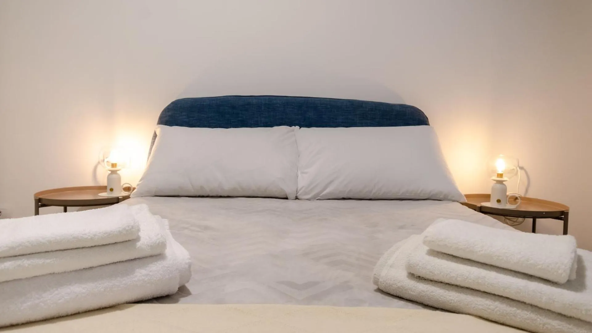 Apartament Mini Loft Linate Airport And Blu Metro Mediolan 0*,  Włochy